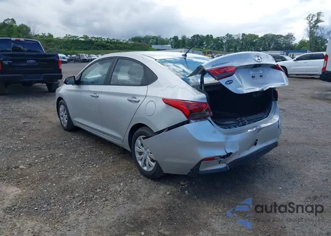 2019 Hyundai Accent Se из США, поврежденный, VIN 3KPC24A35KE064875